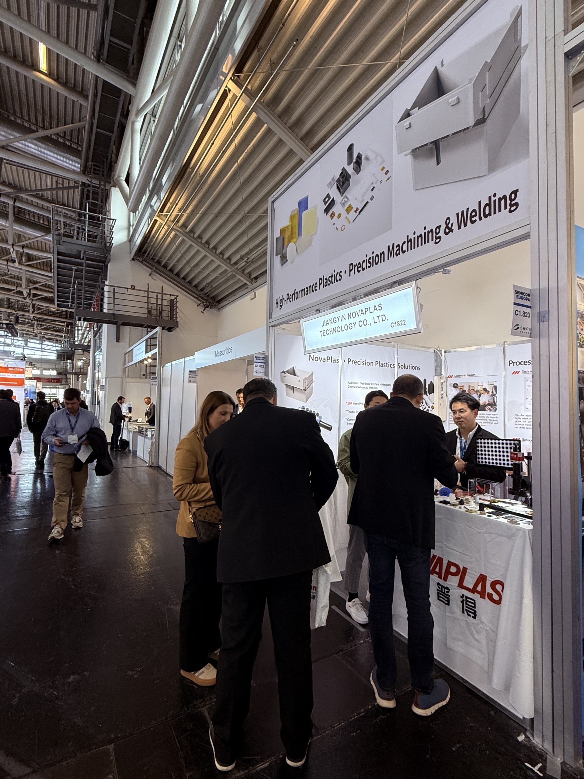 NOVAPLAS Showcases at SEMICON Europa 2025, Engaging with Global Partners Together with Mitsubishi MCAM24