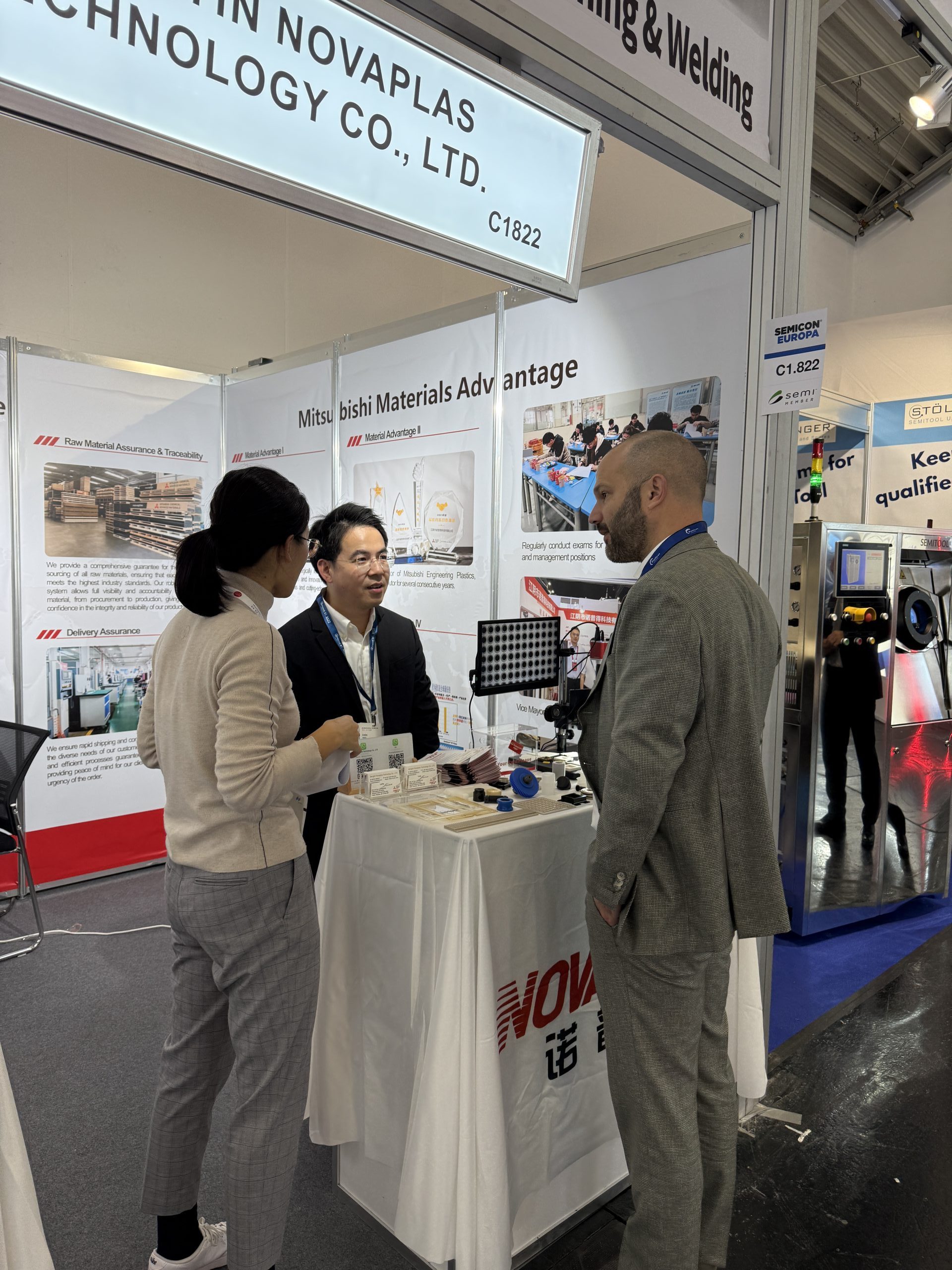 NOVAPLAS Showcases at SEMICON Europa 2025, Engaging with Global Partners Together with Mitsubishi MCAM20